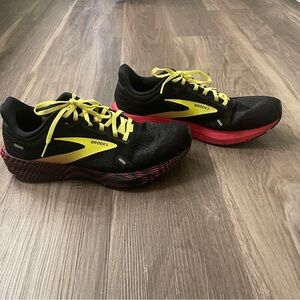 Brooks Launch 9 Running Shoes